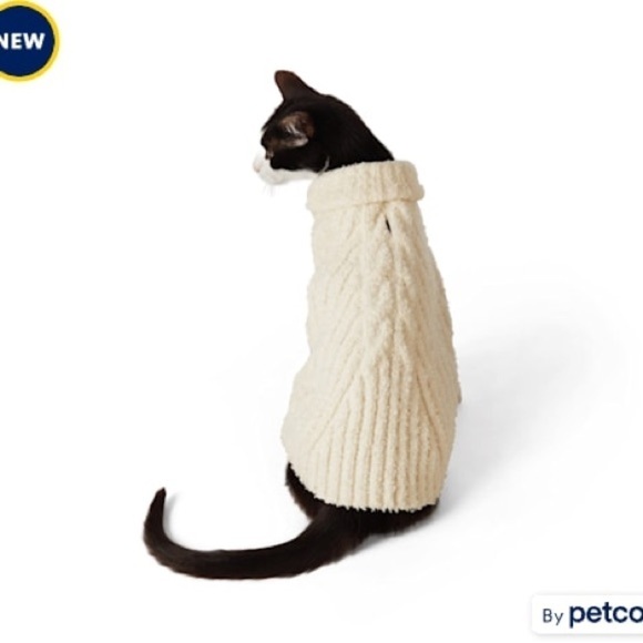 Merry Makings Chunky Knit Sweater for Pets, Small, & medium White - Picture 2 of 13